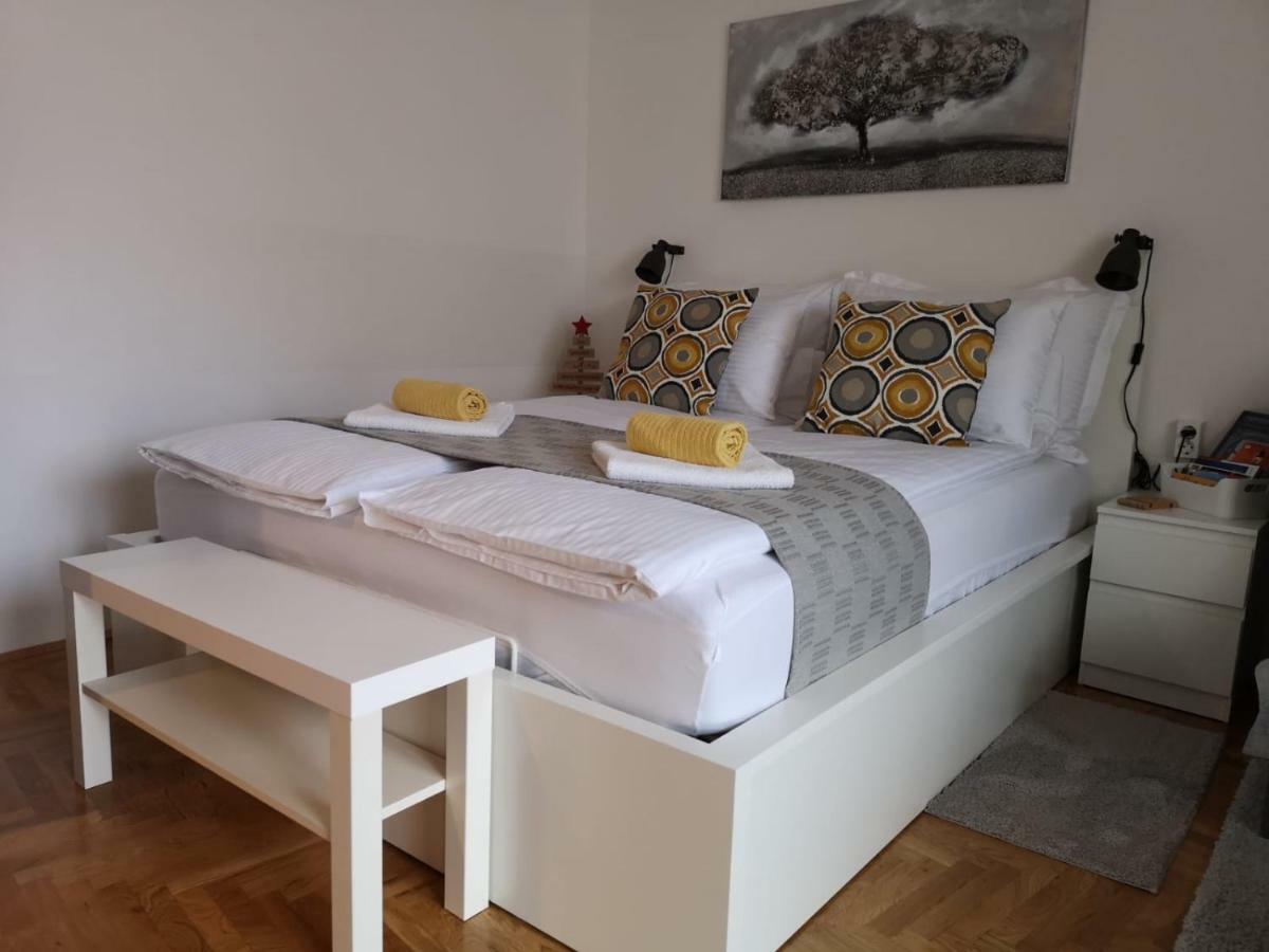 Studio Apartman Comodo Zagreb Exteriör bild